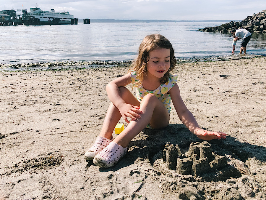 B793CF83-12F1-4747-B11D-B60FEC0A5493